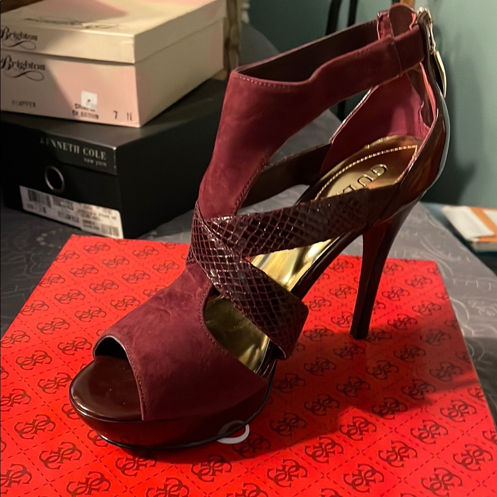 Guess brick Red High Heel Peep-Toe Booties pumps python leather suede 7 shoes